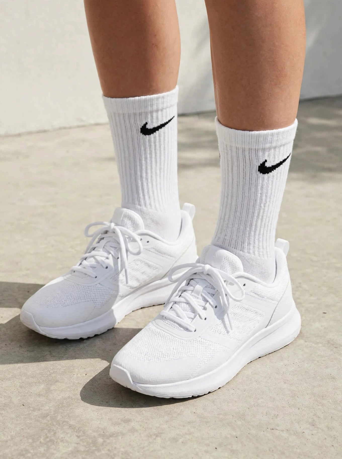 Nike Crew White Drifit Socks