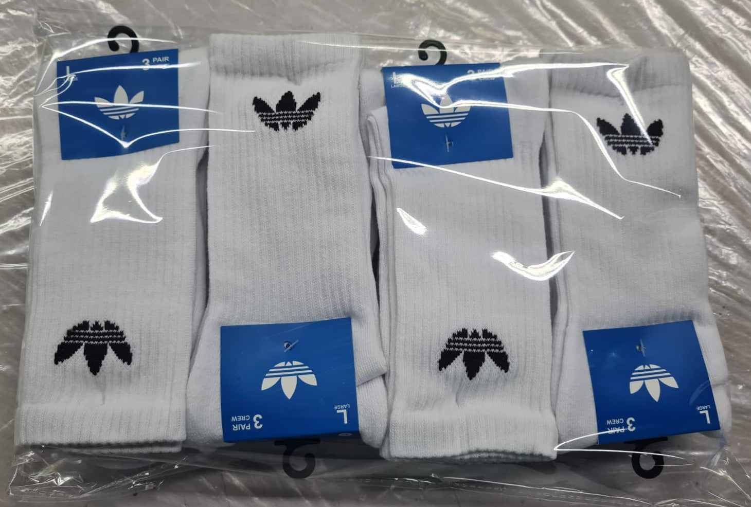 Elevate Comfort: Adidas Crew White Socks Wholesale – Perfect for Retailers & Wholesalers